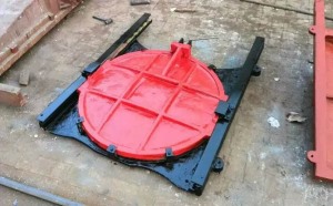 鑄鐵鑲銅圓閘門(mén)